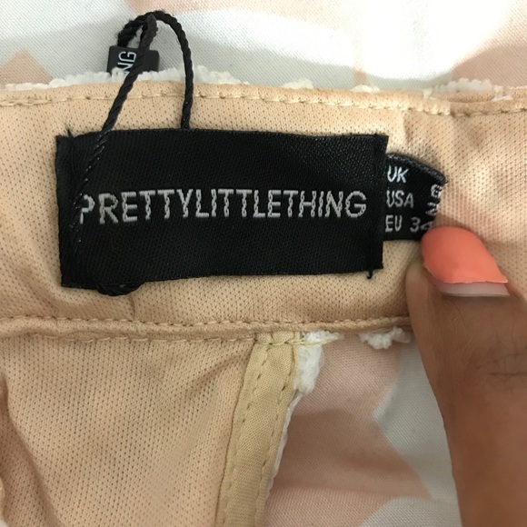 White lace dress - Picture 6 of 6